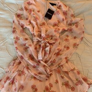 Forever 21 Floral Print Mini Dress (BRAND NEW)